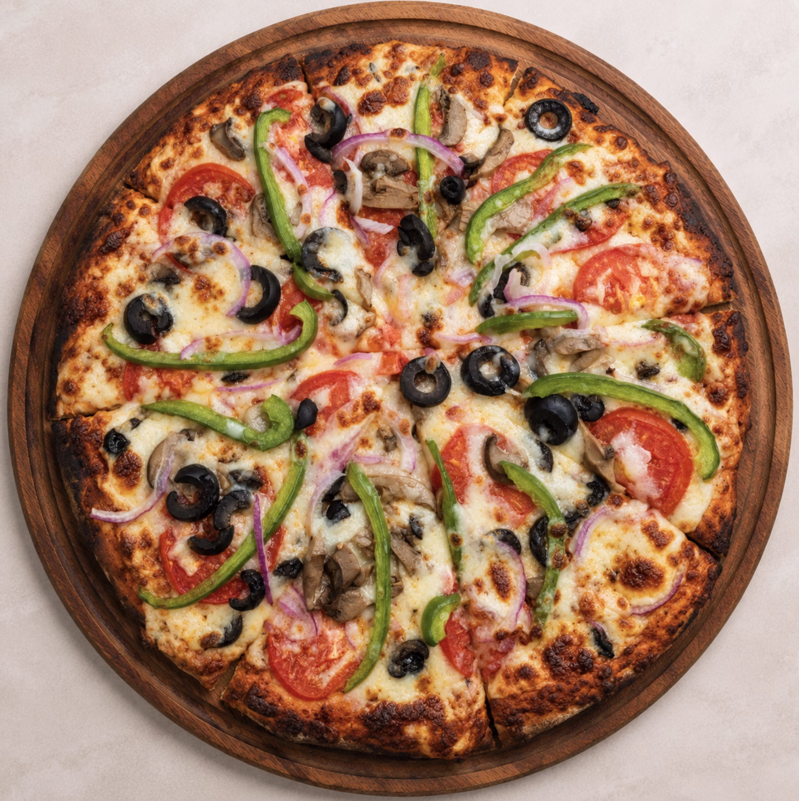 Garden Lovers pizza from Da MUNCH House with vegetables and melted cheese